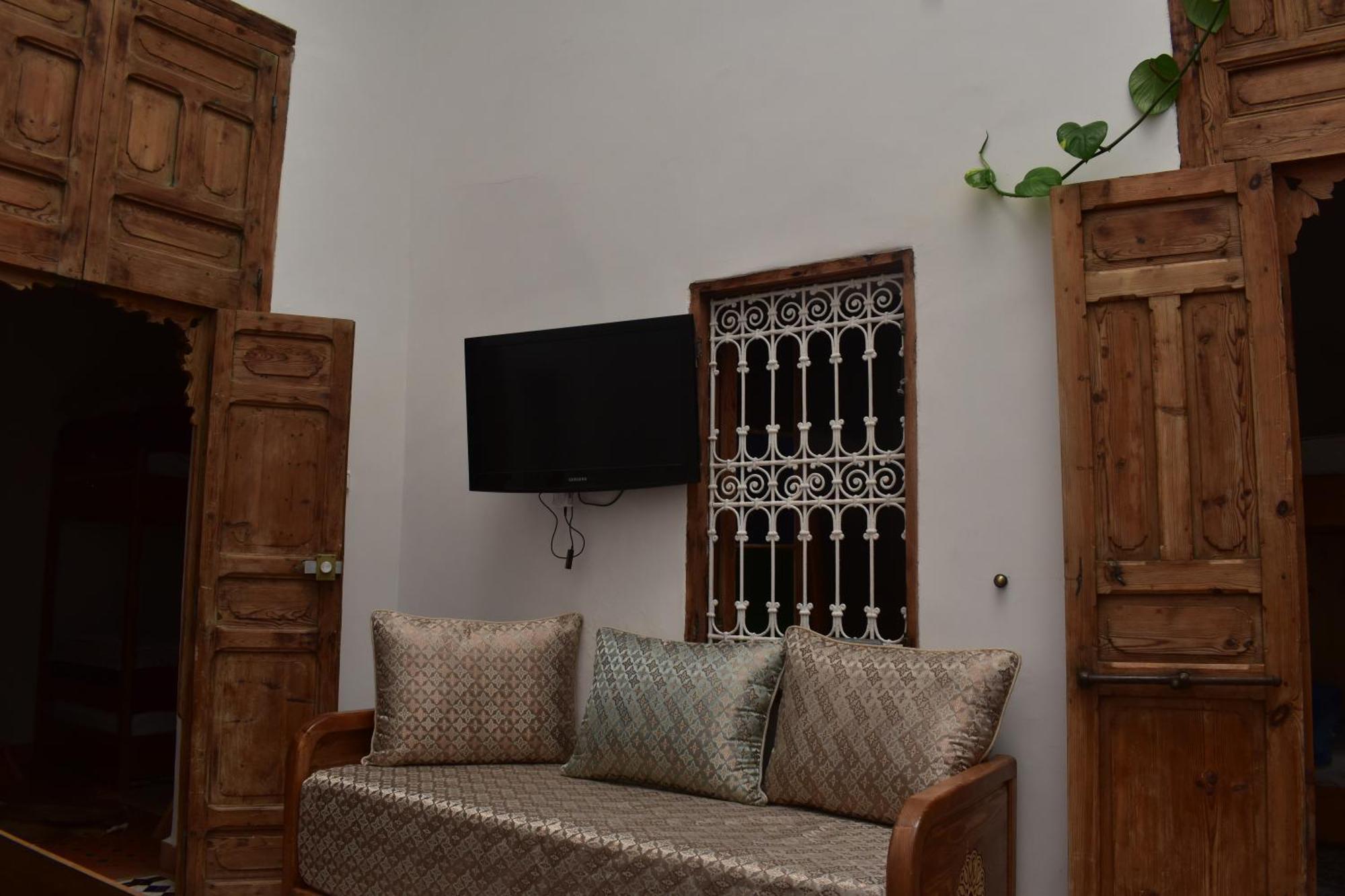 Hostel Capital Rabat Exterior photo
